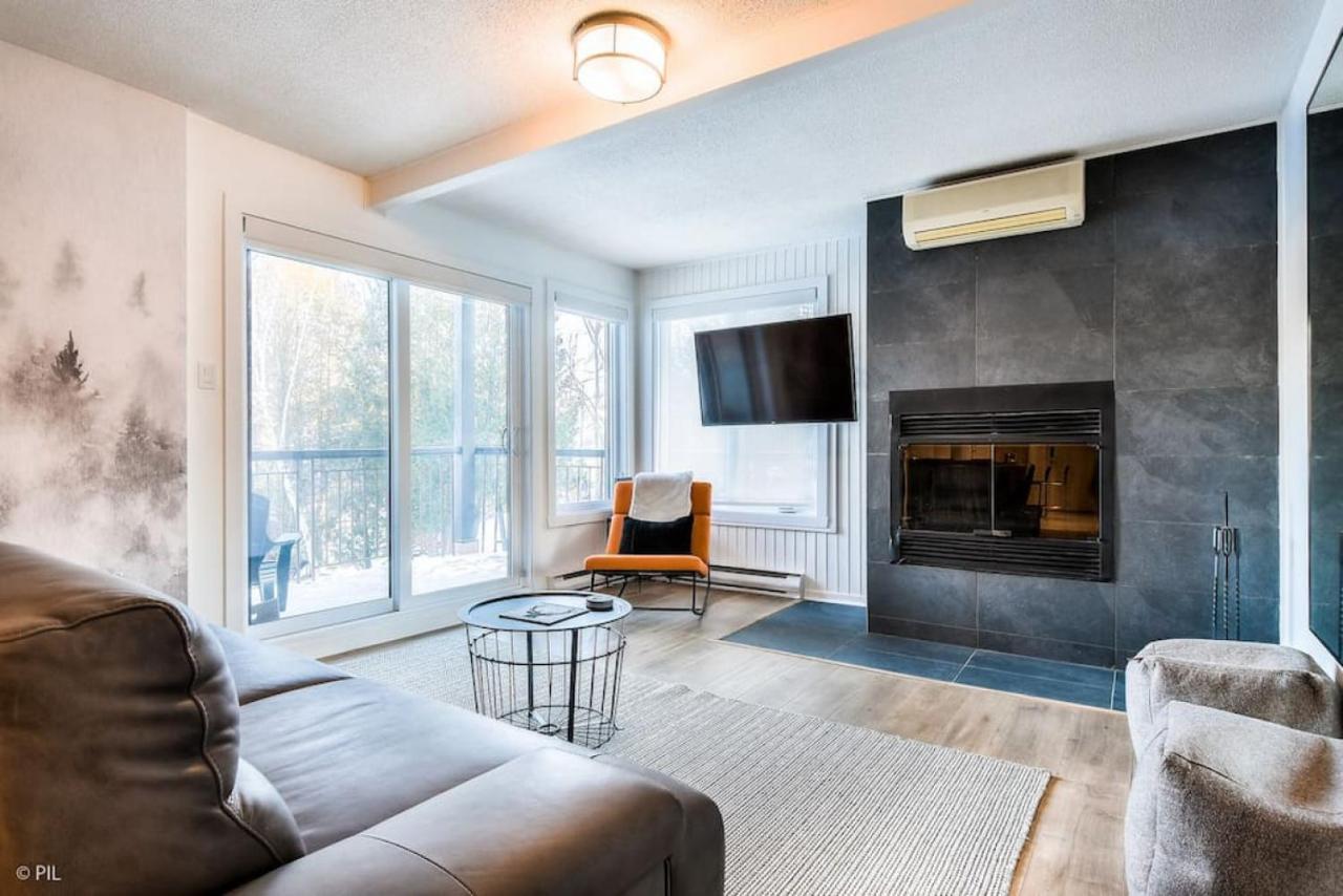 Chic Mt-Tremblant Condo With View On The Lake By Denstays Mont-Tremblant Exterior foto