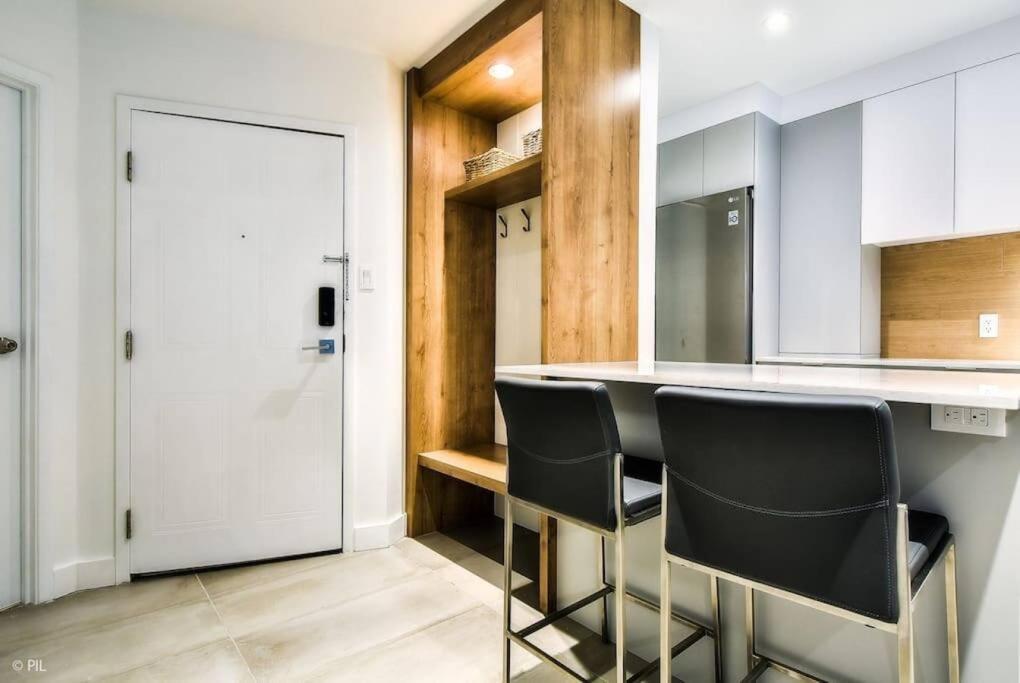 Chic Mt-Tremblant Condo With View On The Lake By Denstays Mont-Tremblant Exterior foto
